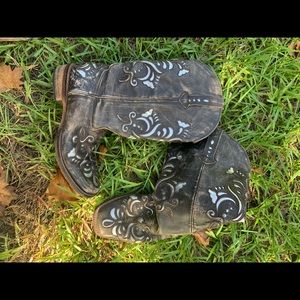 Roper Fancy Silver Inlay Boot square toe size 5.5